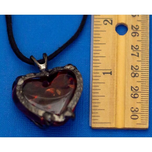 18 Inch, Vintage Glitter Heart Gem Black Cord Pendant Necklace - D9 - Picture 4 of 4